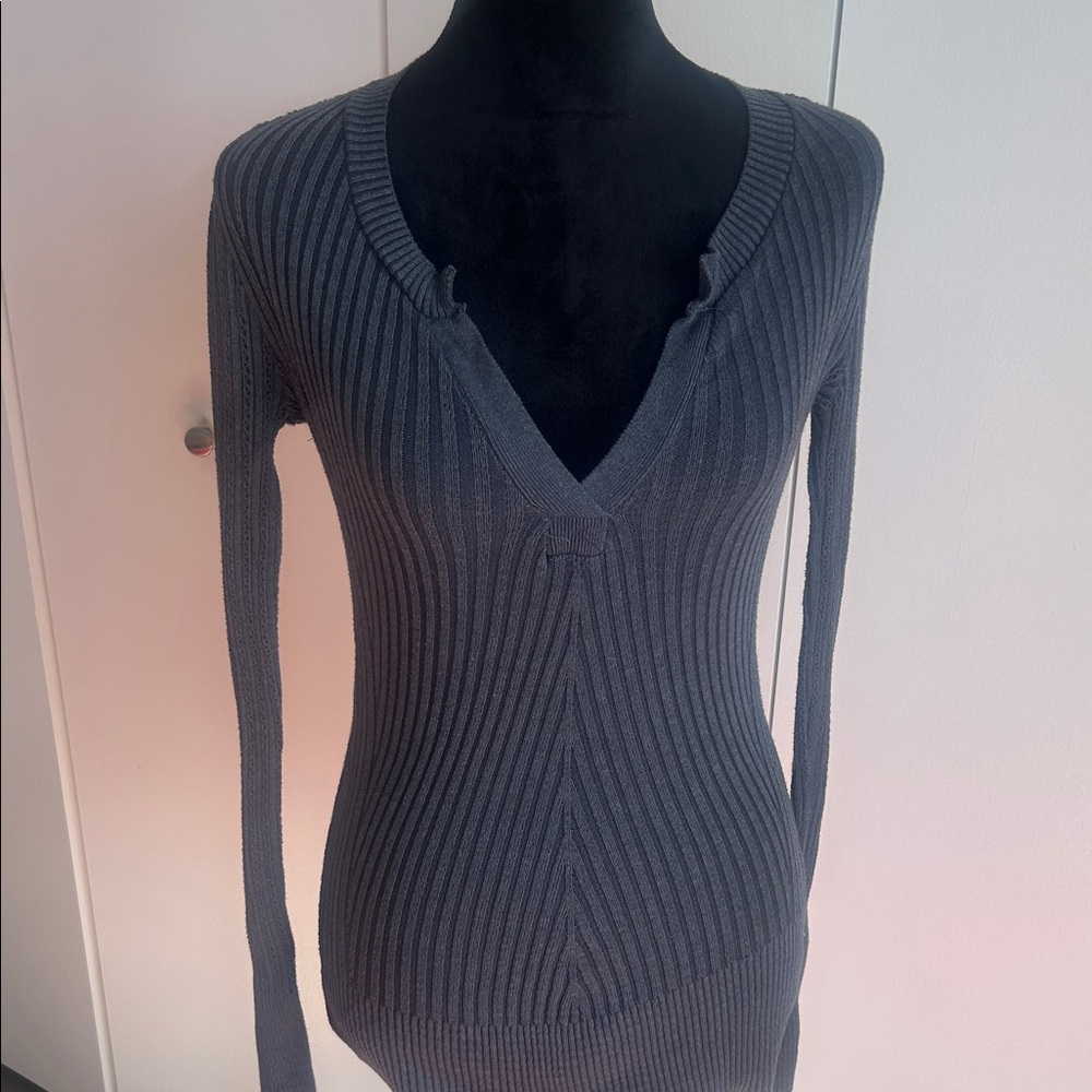 VENUS Charcoal Ribbed V-Neck Long Sleeve Tunic